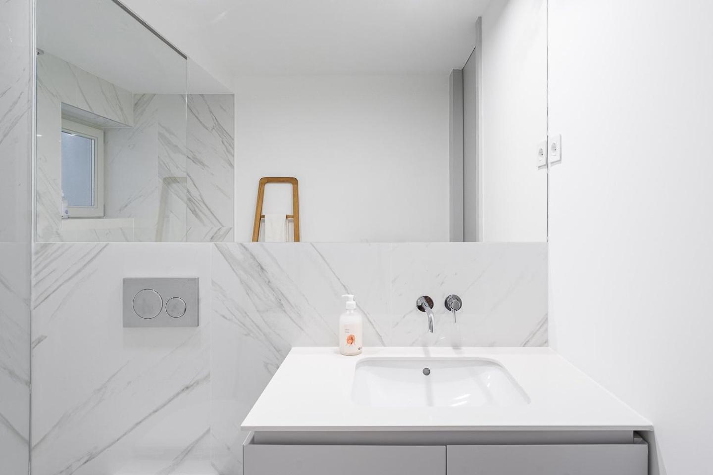 Guestready - Downtown Refuge With Private Parking Apartment ปอร์โต ภายนอก รูปภาพ